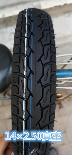 WingTread WT001 motorcycle tyre pattern