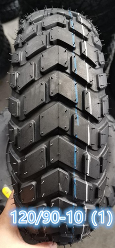 WingTread WT018 motorcycle tyre pattern