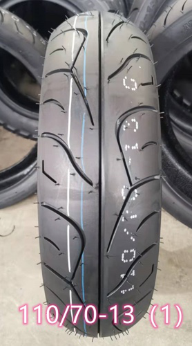 WingTread WT044 motorcycle tyre pattern