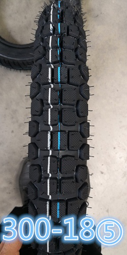 WingTread WT173 motorcycle tyre pattern